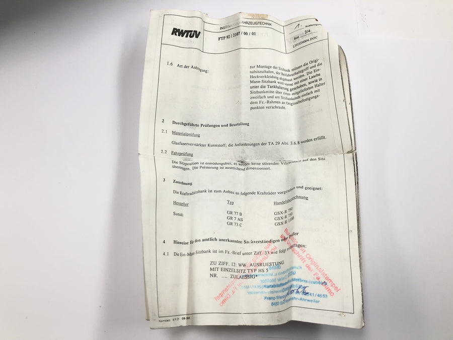 Suzuki GSX R 1100 GU74C [1987] - Hrb zadního sedla DIMO zadní nárazník
