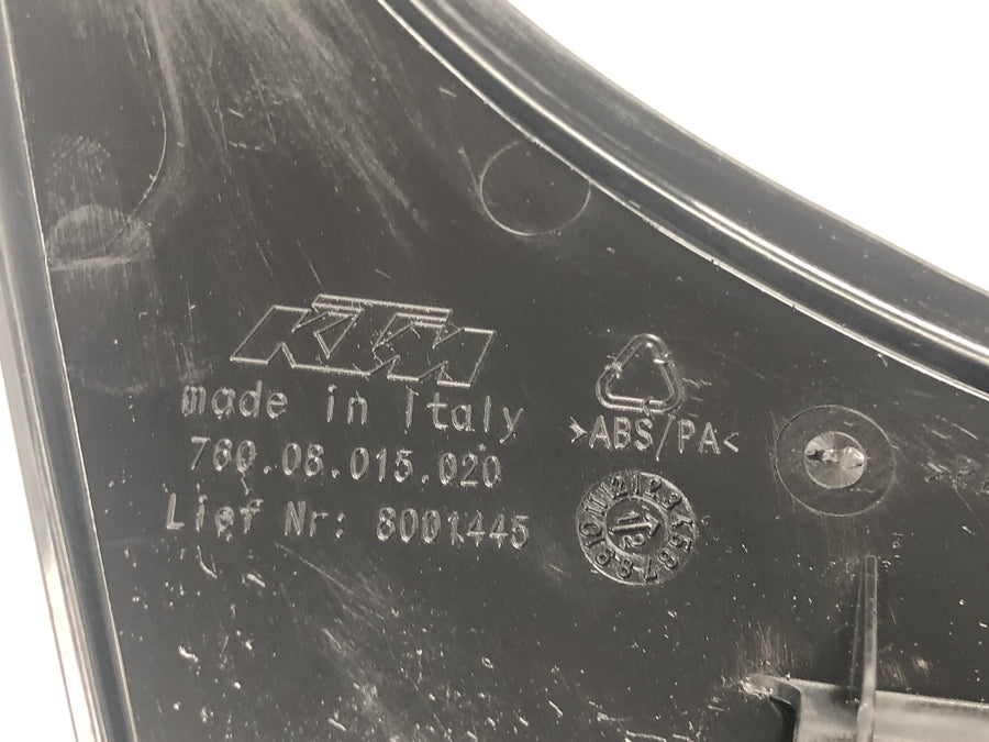 KTM Duke 690 A3 [2012] - Zadní kapotáž Zadní kapotáž