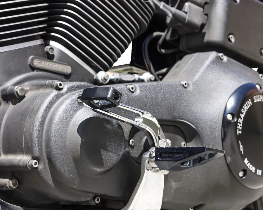 harley davidson sportster s 1250 [THRASHIN SUPPLY CO.] - řadicí kolík P-54