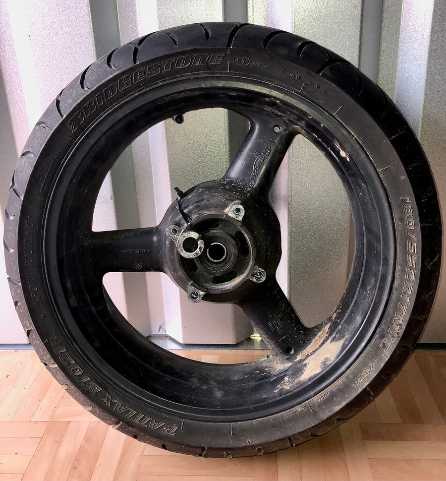 Triumph Daytona 955i T595N [2001] - Ráfek zadního kola 5,50 x 17"