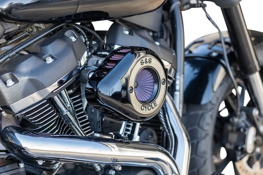 Harley-Davidson FLSB 1750 Softail Sport Glide 107 [2022, 2024] - Air Stinger Stealth Luftfiltersatz – Oberfläche: Schwarz – Bild 2
