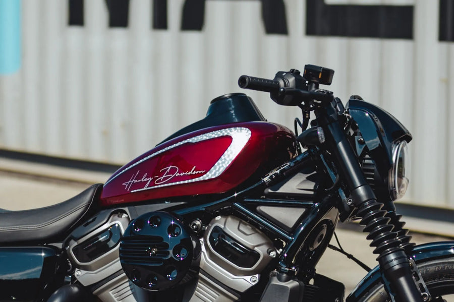 harley davidson nightster [CULT WERK] – Kryt na palubní desku pro Harley