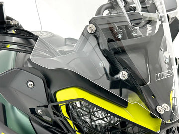 Benelli TRK 702 [WRS] – Čelní sklo