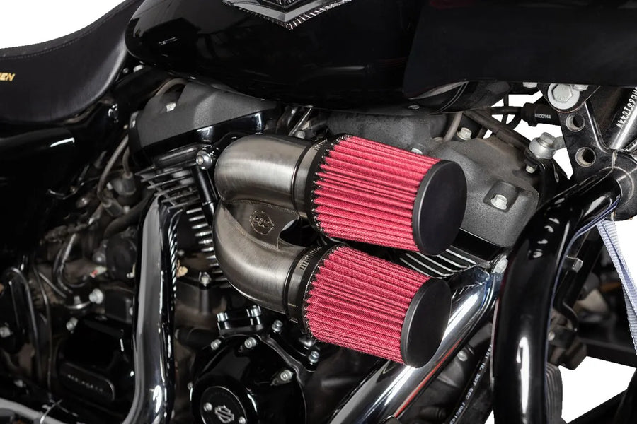 Harley-Davidson FLFBS 1923 Softail Fat Boy 117 [2025] - Tuned Induction Luftfilterkit – Oberfläche: Silber – Bild 5