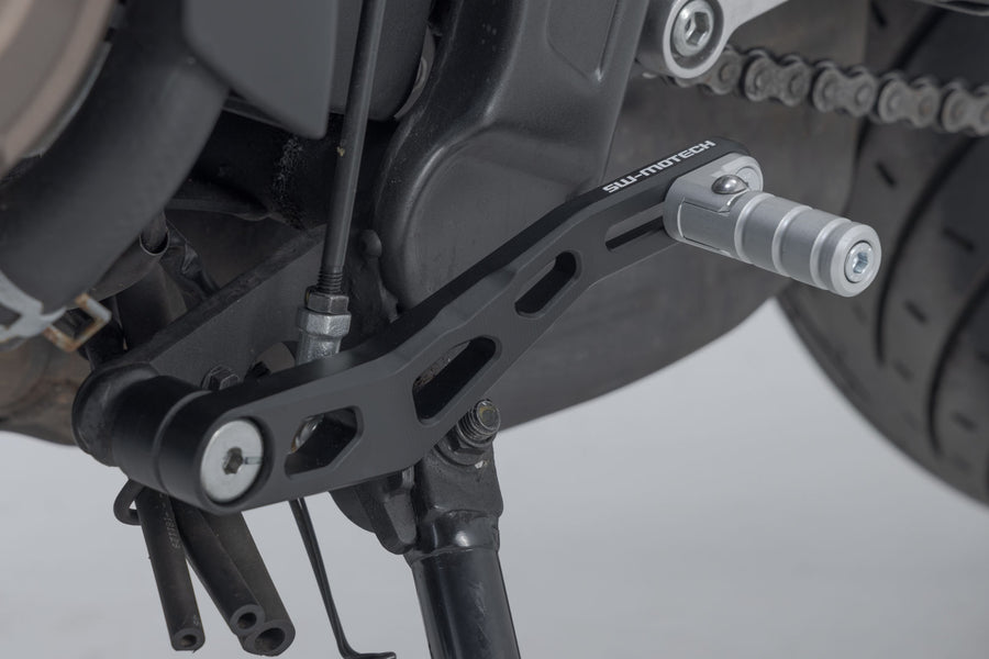 Honda CB 650 R Neo Sports Cafe [2025-2026] - řadicí páka - obrázek 2