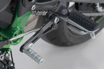 Kawasaki Z 900 SE [2024] - řadící páka - obrázek 2