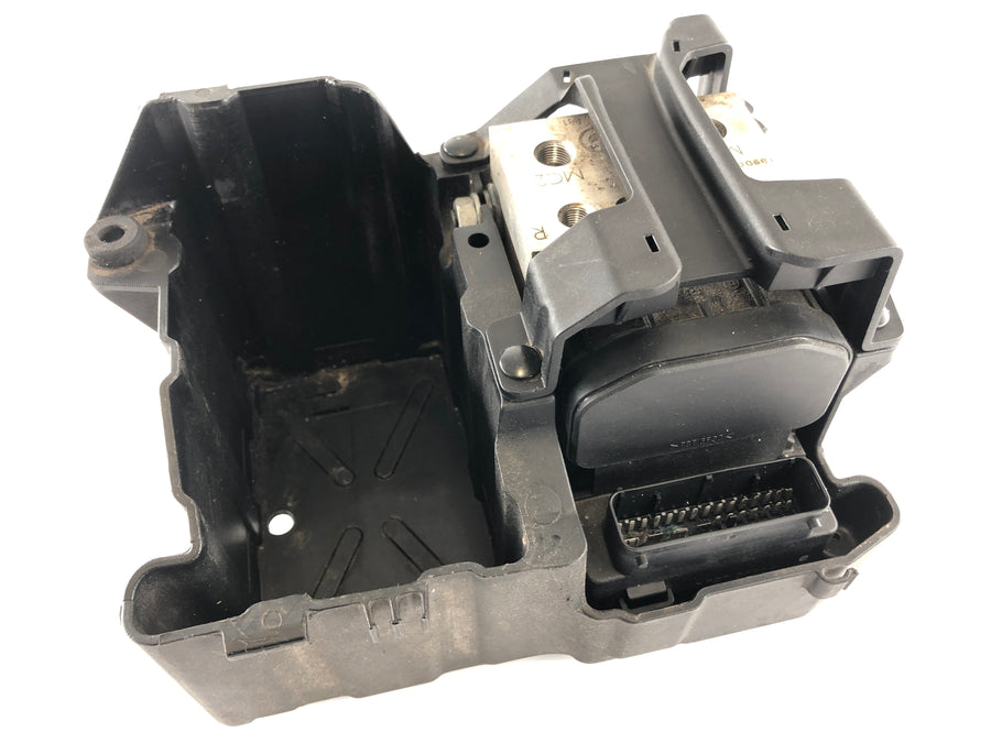BMW F 650 CS Scarver [2001] - ABS Control Unit s držákem agregátu