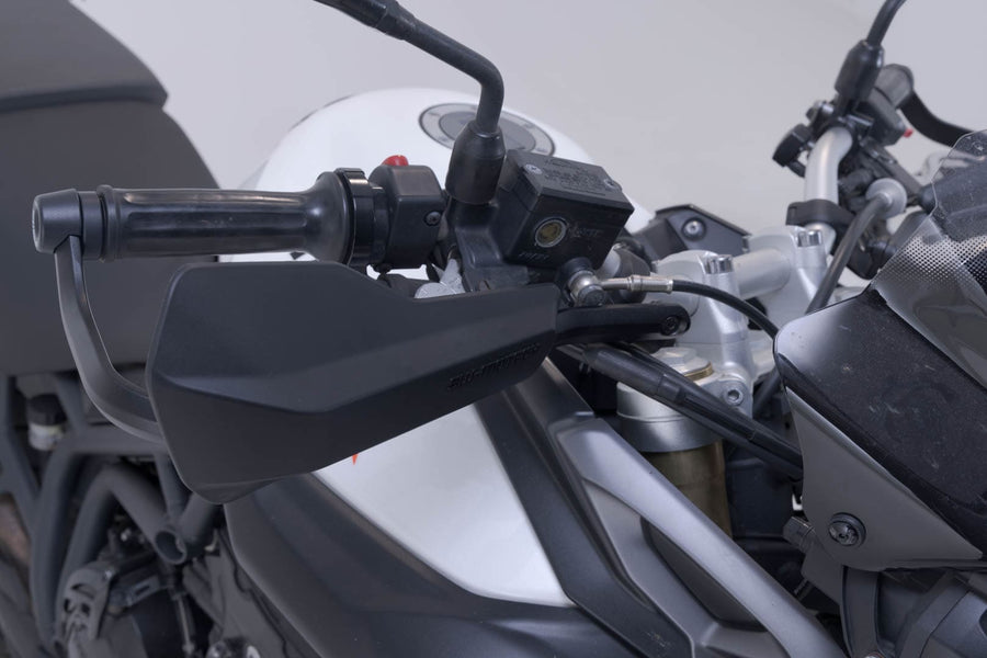 Triumph Tiger Explorer XCA [2017] - Sada sportovních chráničů rukou – obrázek 3