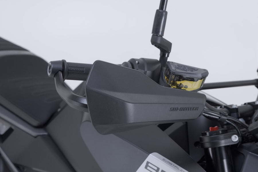 Husqvarna Svartpilen 801 [2024] - Sada sportovních chráničů rukou – obrázek 4