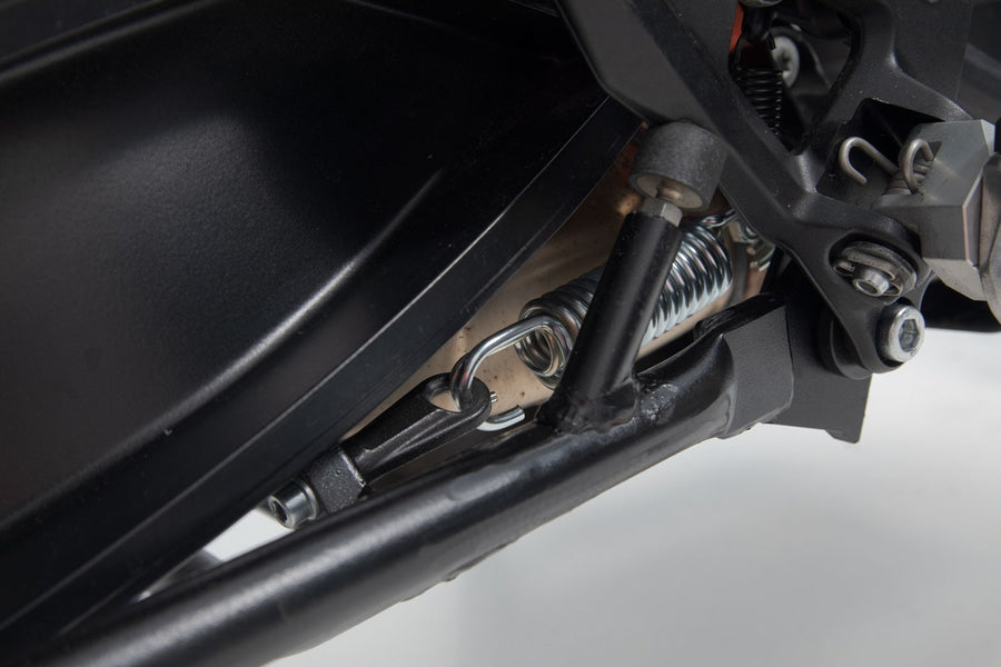 KTM 890 Adventure R [2021-2023] - hlavní stojan - obrázek 5