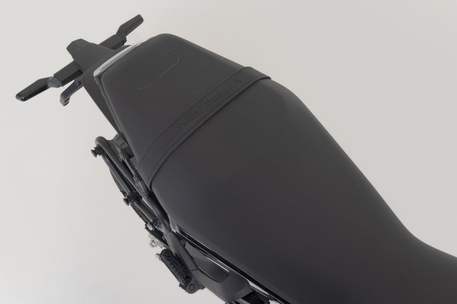 Husqvarna Vitpilen 801 L [2025] - Systém bočních tašek Legend Gear LC2 Black Edition – Obrázek 4