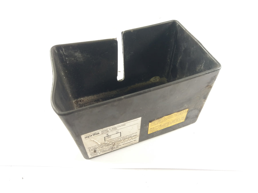 Aprilia Pegaso 650 ml [2000] - střecha baterie baterie