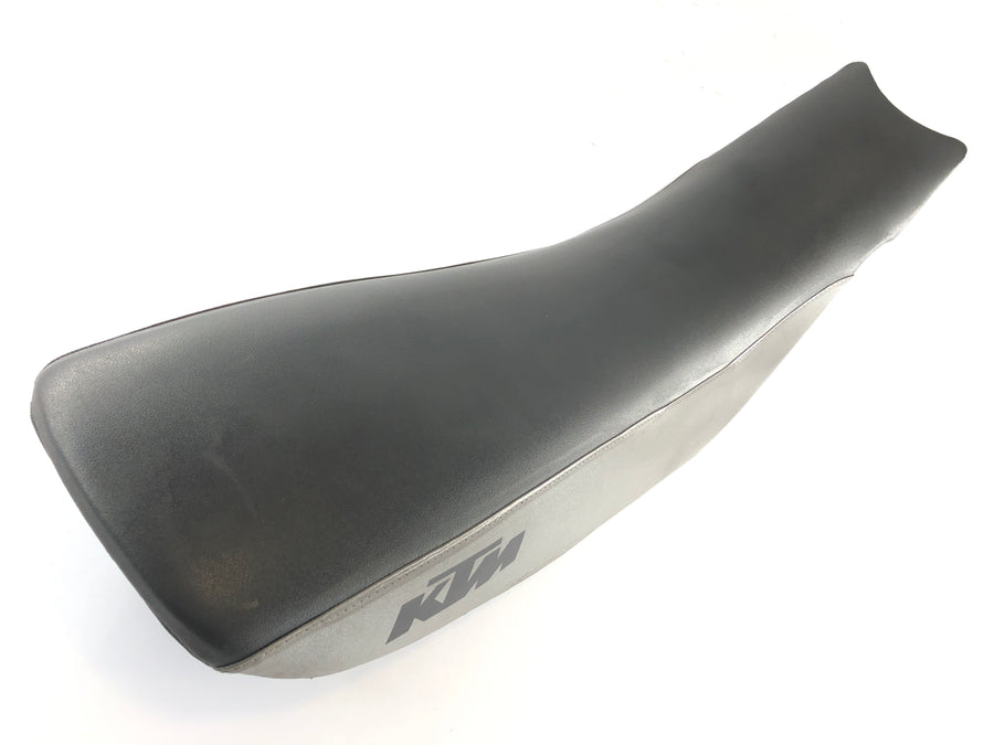 KTM 640 LC4 PRESTIGE [2003] - SEAT BEND