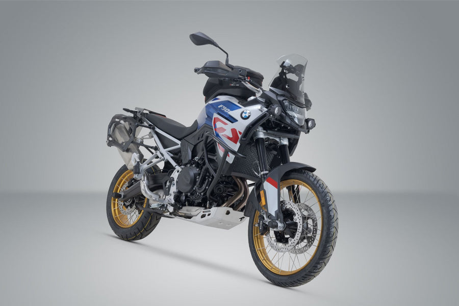 BMW F 900 GS [2024-2026] - sada bočních nosičů PRO – obrázek 2