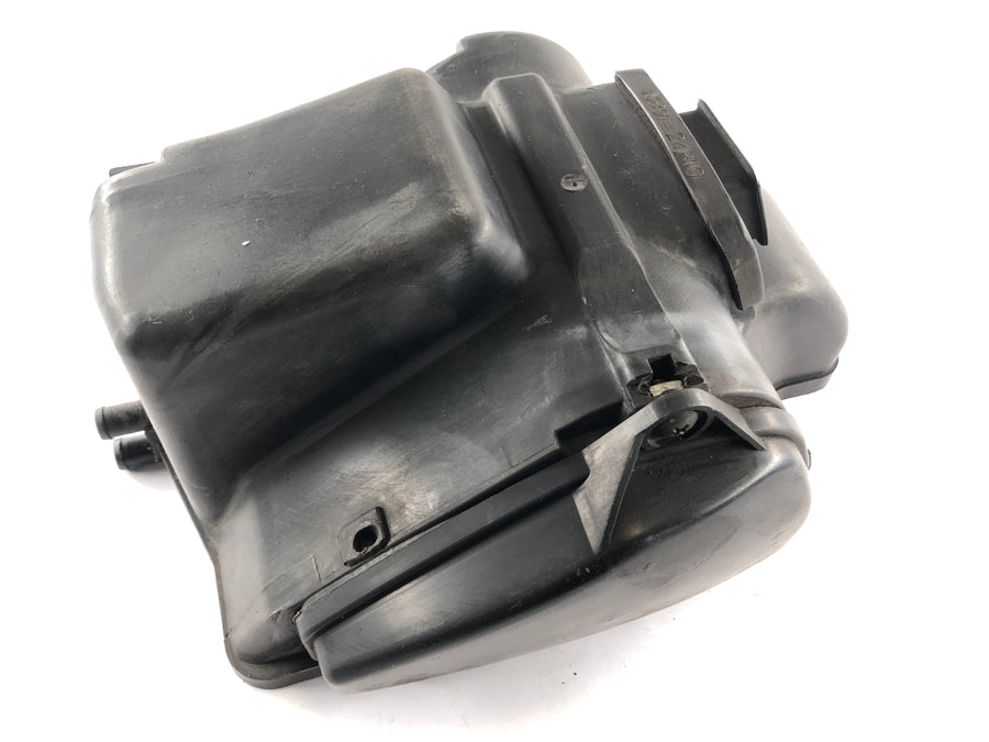 Suzuki LS 650 NP41B [1990] - Airbox pro vzduchový box víka Airbox