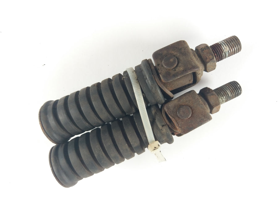 Yamaha XT 550 5y3 - Footrests vzadu