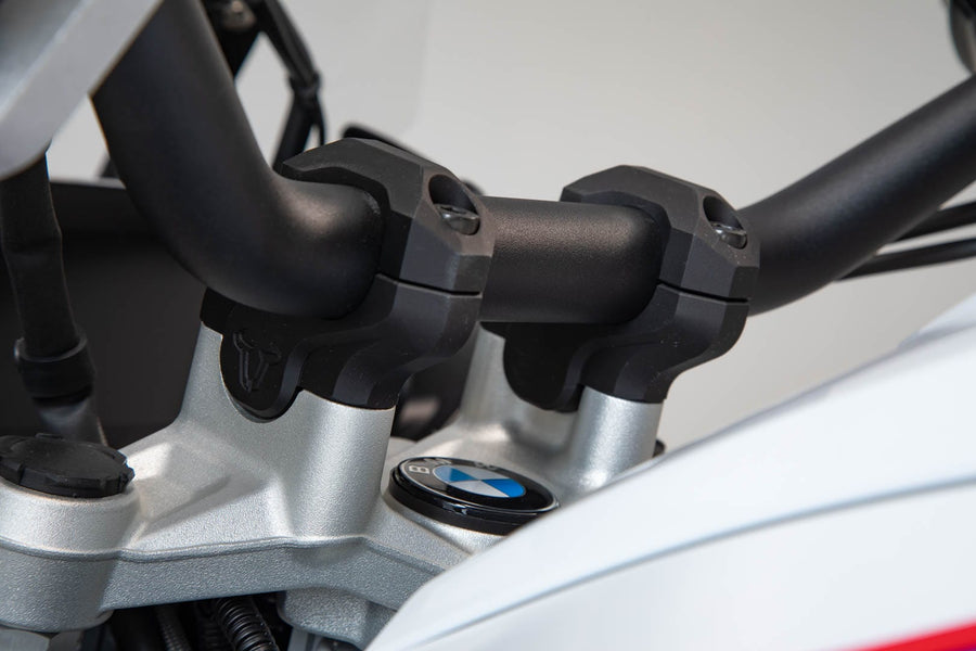BMW R 1250 GS [2019-2024] - Přemístění řídítek o 32 mm výše, 25 mm dozadu, černá - obrázek 2