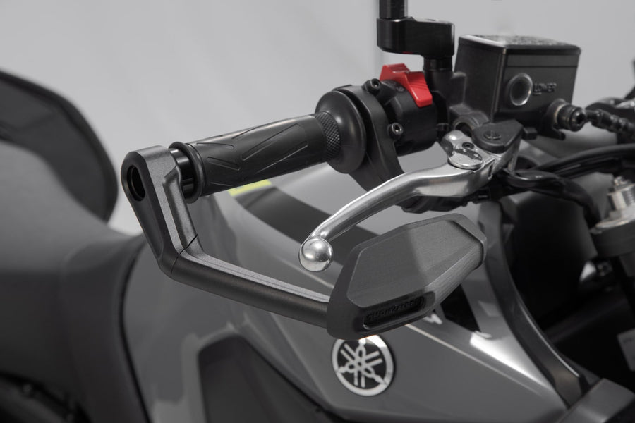 Yamaha MT-09 [2021] - chránič páky s větrným deflektorem - obrázek 4