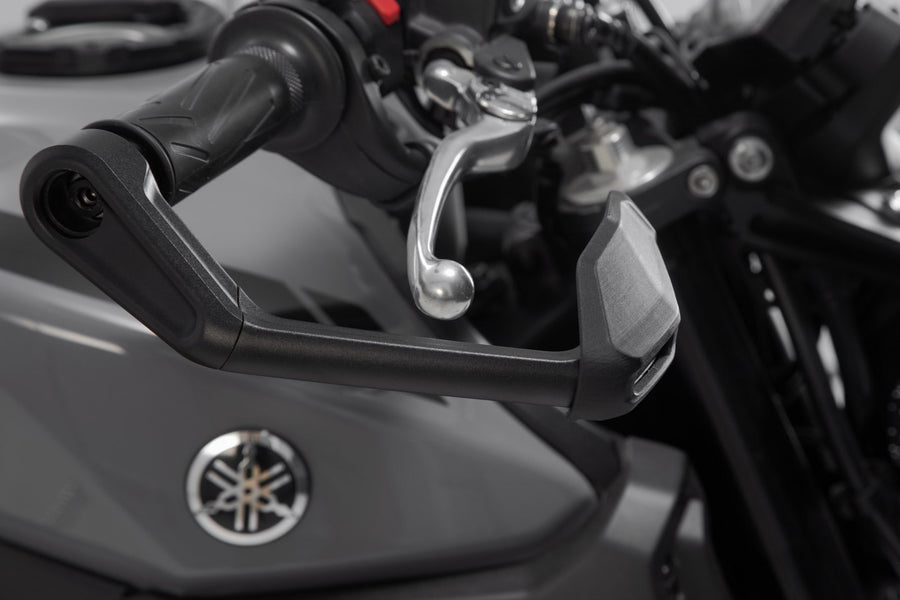 Yamaha MT 07 [2023-2024] - chránič páky s větrným deflektorem - obrázek 5