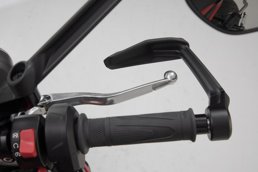 Triumph Street Triple 765 R LRH Low [2020-2022] - kryty pák s ochranou proti větru - obrázek 5