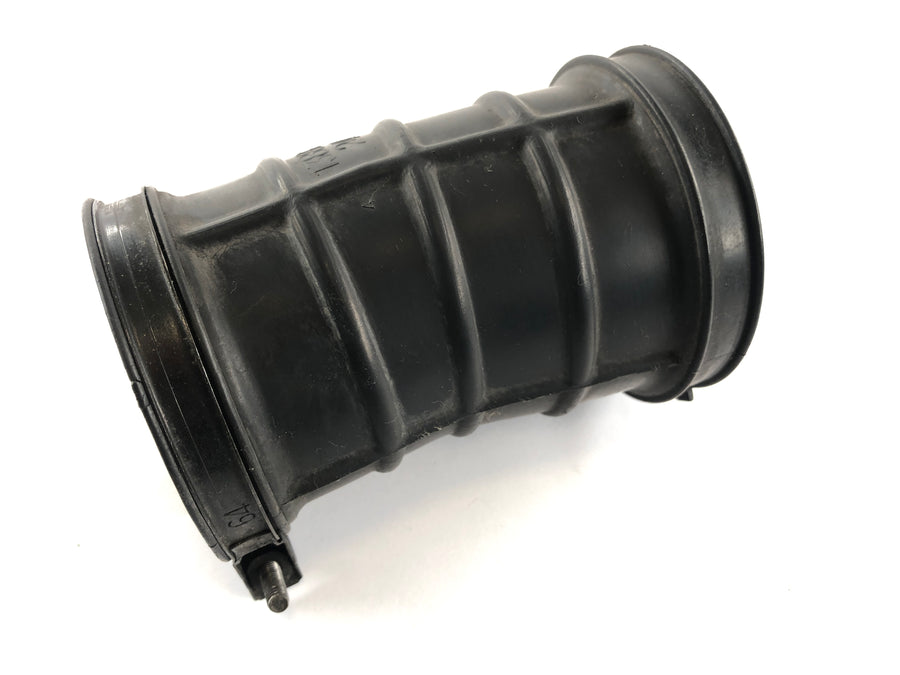 Suzuki LS 650 NP41B [1990] - Snorkeling Air Filter Box