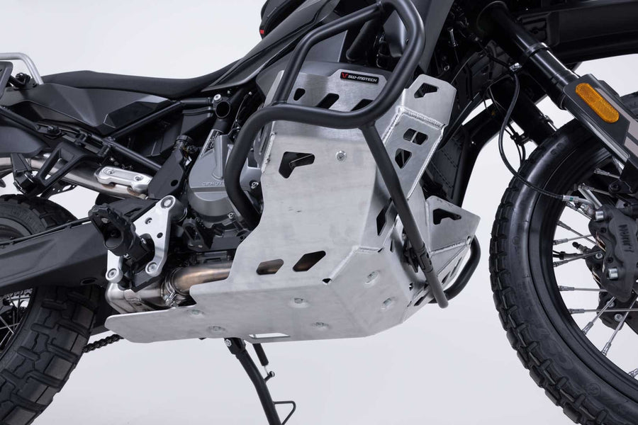 CFMOTO 800 MT-X [2025-2026] - ochranná lišta motoru stříbrná – obrázek 3