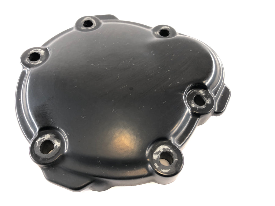 Triumph Daytona 955i T595N [2001] - Freewheel Lid Lemorovna mezi volným víkem s volným přenosem.