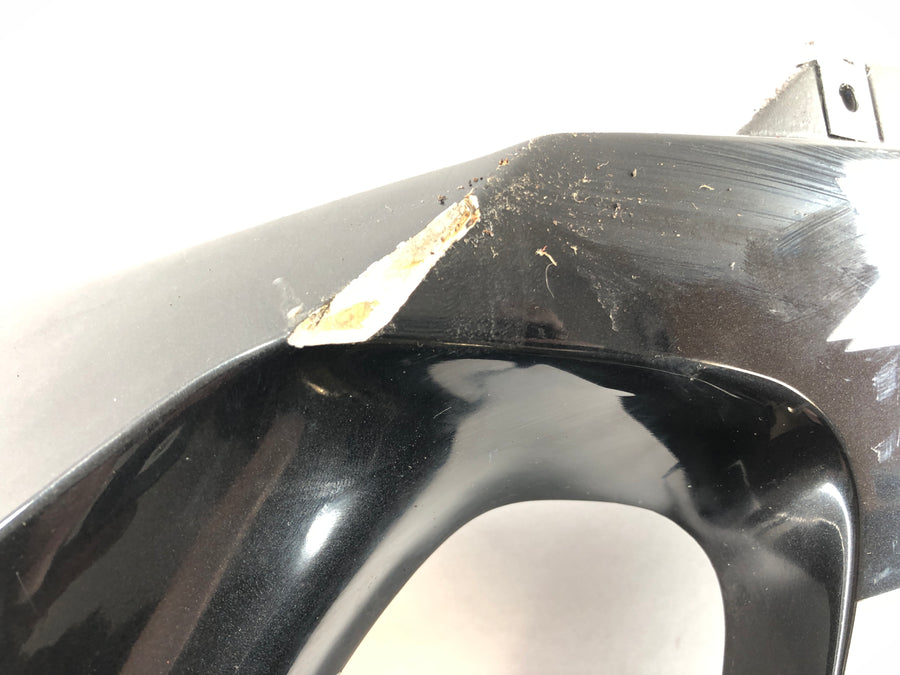Yamaha YZF R6 RJ03 [2000] - Boční plášť v pravém horním rohu