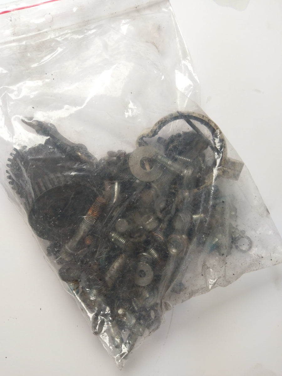 Suzuki DR 650 SP42B - šrouby Springs Holder Starter Disc Bolt Set