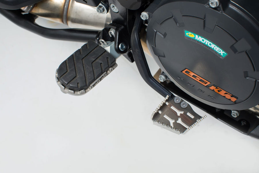 KTM 990 Supermoto R [2012] - prodloužení páky nožní brzdy – obrázek 1