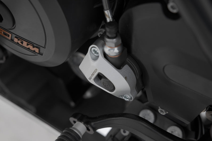 KTM 1090 Adventure [2018] - Ochrana pomocného válce spojky – obrázek 4