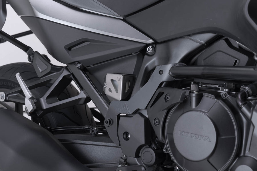 Honda NT 1100 [2022-2025] - Ochrana nádržky brzdové kapaliny - obrázek 5