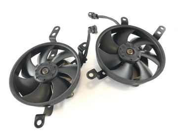 Yamaha YZF R1 RN12 [2005] - sada ventilátorových ventilátorů chladiče