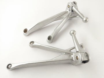 Benelli TNT 1130 Sport [2002] - Pedia's Footrests vlevo a vpravo