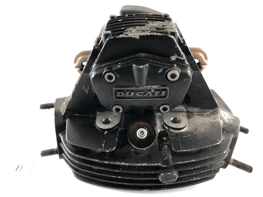 Ducati 900 SS [1993] - hlava válce s vačkovým hřídelem