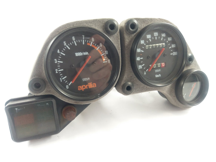 Aprilia Pegaso 650 MX [1992] - kokpitové kování Tacho Tachometer