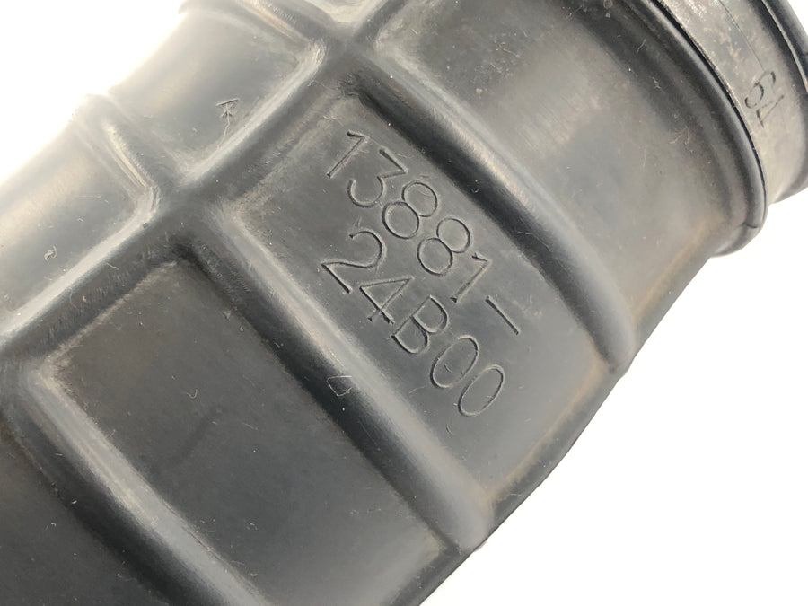 Suzuki LS 650 NP41B [1990] - Snorkeling Air Filter Box
