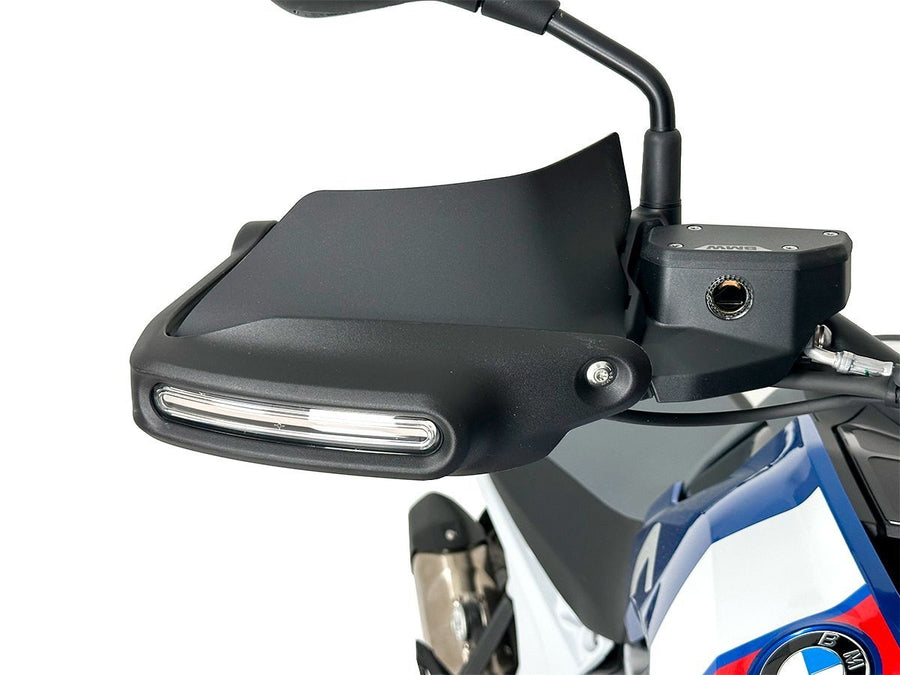 BMW R 1300 GS Adventure [2024-2026] - prodloužení předpažbí, pár s montážní sadou - pohled 3