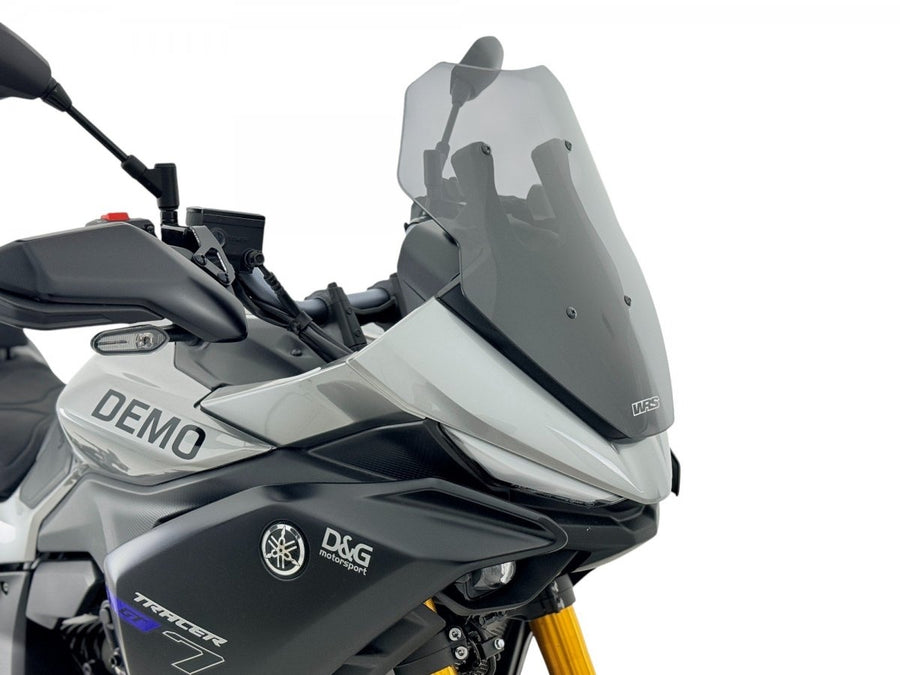 Yamaha Tracer 7 [2025-2026] – Sportovní čelní sklo – Pohled 7