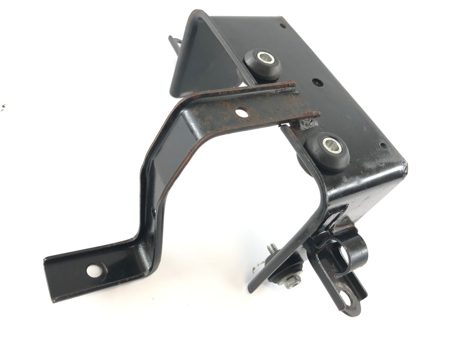 Suzuki Bandit GSF 650 S WVB5 [2005] - modul ABS Bracket