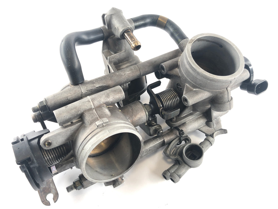 Ducati Multistrada 1000 DS [2003] - škrticí ventil
